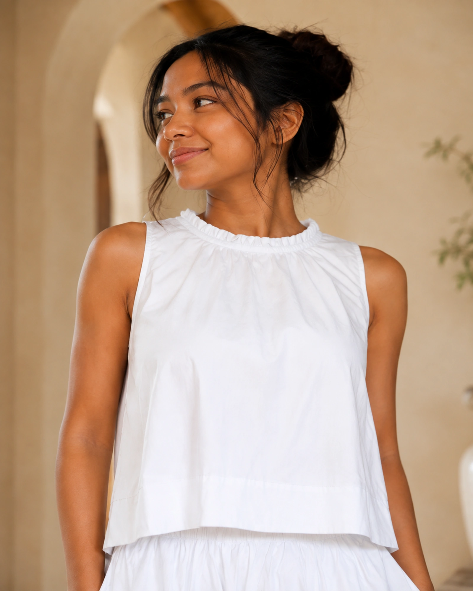Beth Cotton Solid Crop Top - Image 3